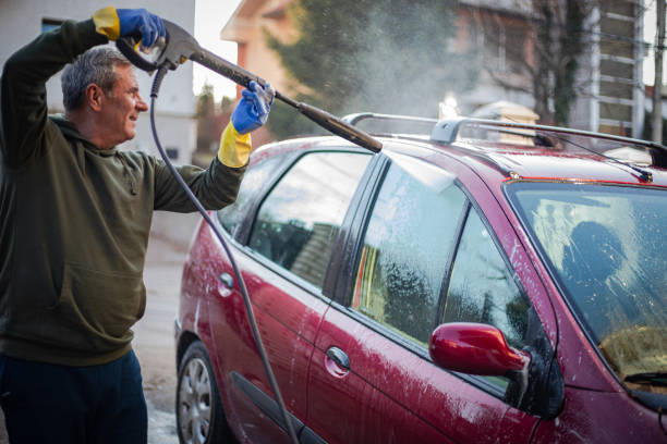 Best Commercial Building Pressure Washing  in Elida, OH